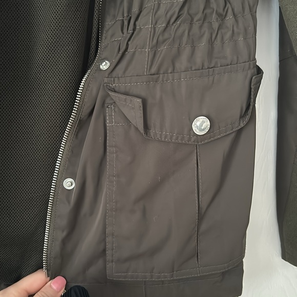 BCBG Generation OLIVE Hooded Windbreaker Jacket - Picture 3 of 8